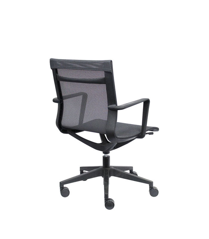 CANIA EXECUTIVE MESH CHAIR