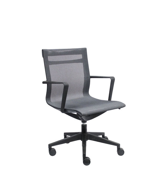 CANIA EXECUTIVE MESH CHAIR